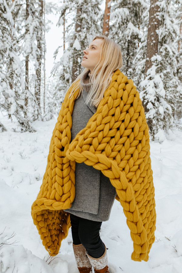 Chunky Knit Blanket Merino Blanket Winter 100x150 Mustard Yellow 700